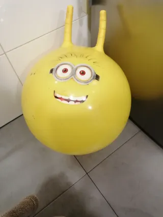 Niños:pelota saltarina de los Minion