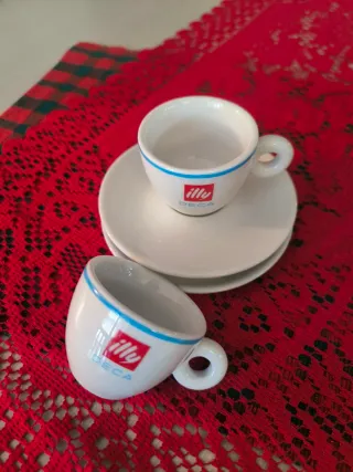Set 2 Tazzine Caffè Illy DECA Nuove