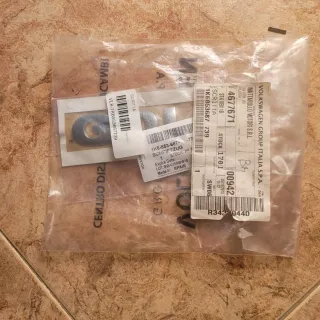 Insignia Emblema Logo VW Golf 1K6853687