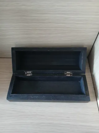 Cofanetto etnico legno intagliato