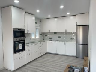 Instalaciones y montajes.