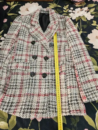 Blazer Zara Tweed Multicolor. No talla grande.