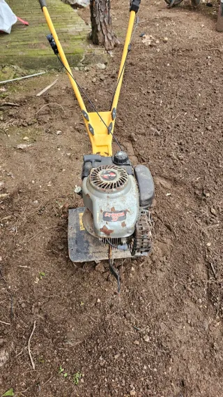 Motocultor / Cultivador/motoazada