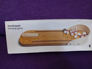 Mini juego de bolos de madera