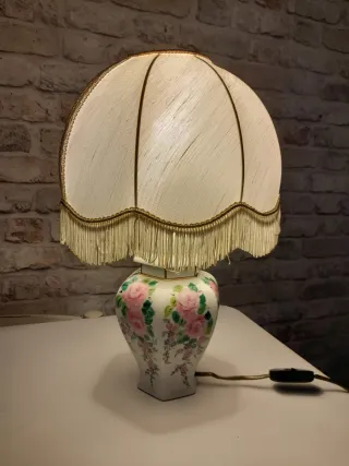 Lampada da tavolo dipinta a mano