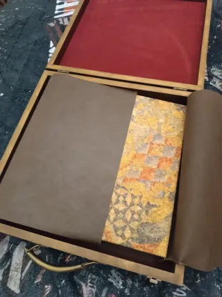 Album fotografico in pelle di quercia con valigett