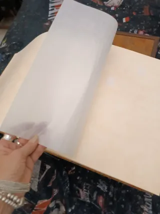 Album fotografico in pelle di quercia con valigett