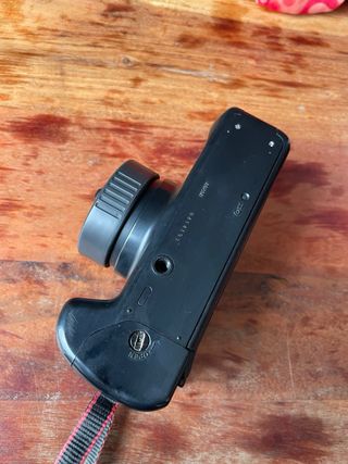 Canon Prima Cámara Analógica Zoom 35-70mm