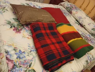 2 Mantas de Lana Cama 90