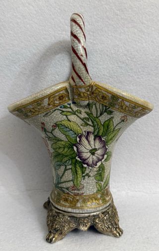 Cesto Portafiori in Porcellana con Base