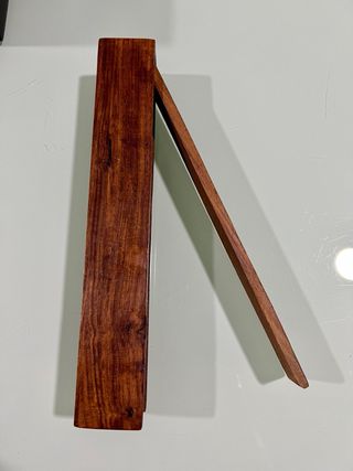 Quemador de incienso de madera rústica