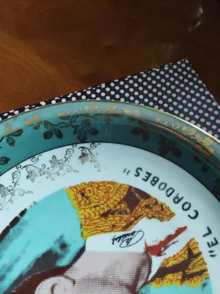 Plato antiguo El Cordobés firmado