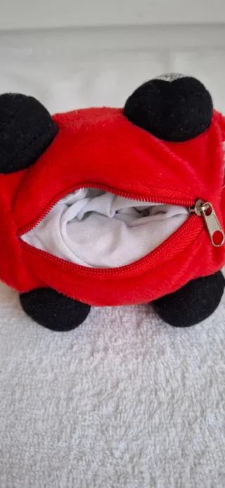 Macchina peluche rossa San Valentino