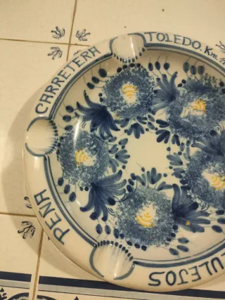 Cenicero Cerámica Azul Flores Madrid Toledo