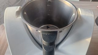 Thermomix averiada con accesorios