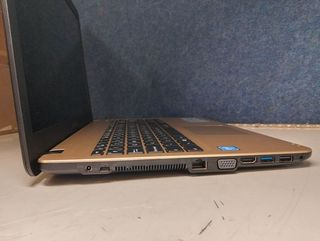 Portátil ASUS F540SA‑XX110T 15,6″ Celeron N3050 4 GB/500GB HDD