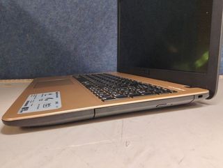 Portátil ASUS F540SA‑XX110T 15,6″ Celeron N3050 4 GB/500GB HDD