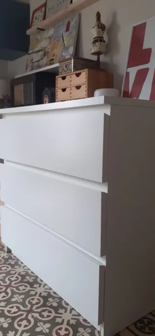 Cómoda blanca Ikea