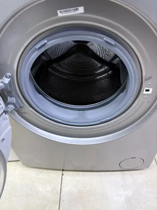 Lavadora gris Hyundai  8kg A+++ 1200RPM