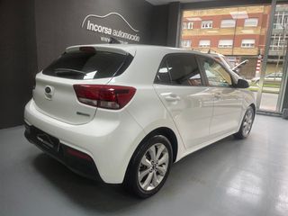 KIA Rio 1.0 TGDi MHEV Concept 100cv