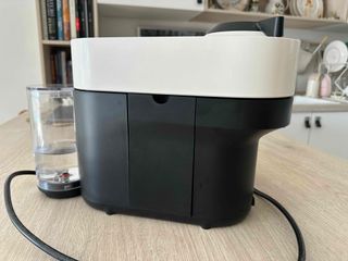 Cafetera Nespresso Vertuo Pop