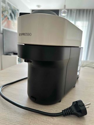 Cafetera Nespresso Vertuo Pop
