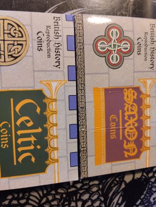 3 réplicas de monedas antiguas