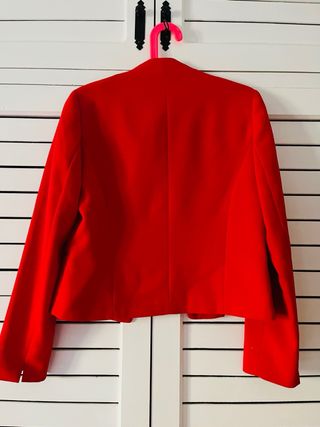 Blazer Rojo Ferrari