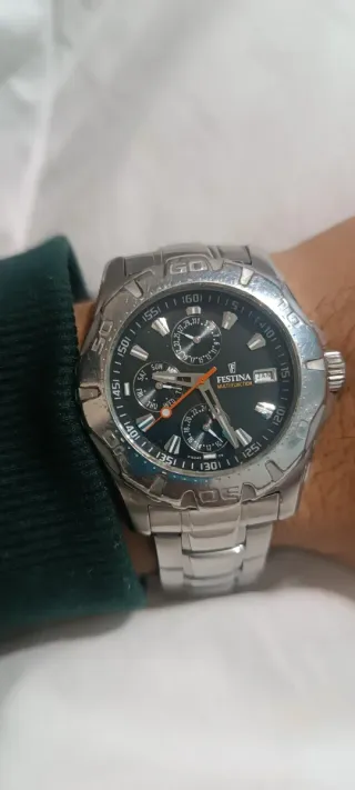 Reloj Festina Multifunción Negro y Plateado