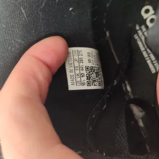 Zapatillas Adidas Altas Negras y Blancas