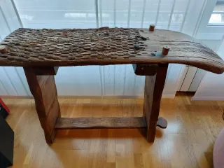 Consola de trillo antigua de madera