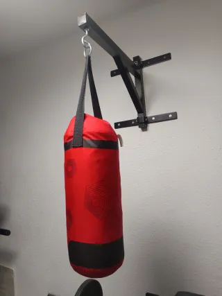 Saco de Boxeo + Soporte (¡NUEVO, SIN ESTRENAR!)