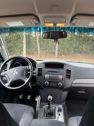 Mitsubishi Montero 2008