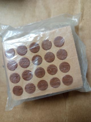 Tapon tornillo roble adhesivo 12mm 1000 uds