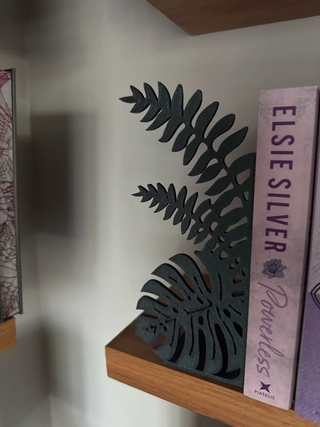 Sujetalibros Botánico - Diseño Monstera y Helechos