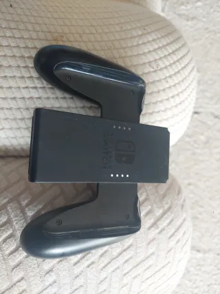 Mando Nintendo Switch