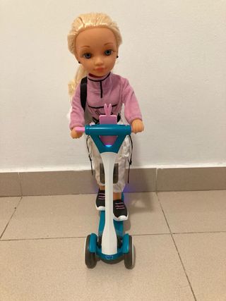 Nancy Un día con mi patinete