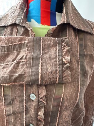 Camisa manga larga marrón y rosa