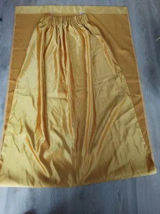 3 Tende dorate in raso - prezzo per unità