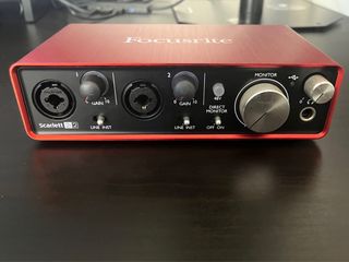 Focusrite Scarlett 2i2 Scheda Audio USB