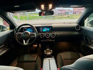 Mercedes-Benz A180d 2.0 *AUTOMÁTICO* 2021