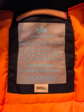 Chaqueta Bomber Alpha Industries MA-1 Negra