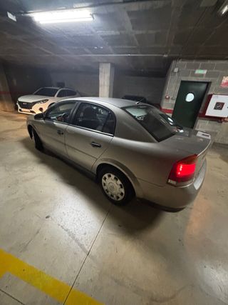 Opel Vectra 2003