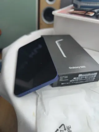 Samsung Galaxy S25 128GB Azul 12GB RAM