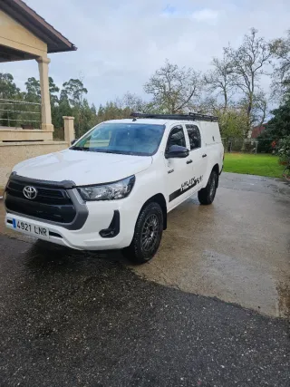 Toyota Hilux 2021