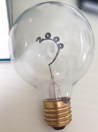 Lampadina commemorativa Anno 2000