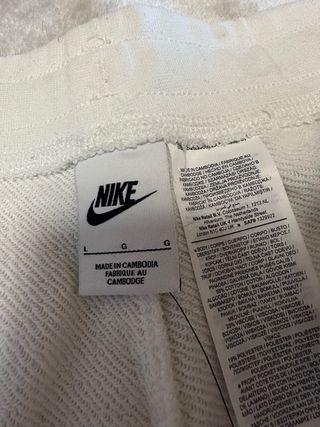 Pantalón corto Nike blanco talla L
