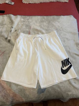 Pantalón corto Nike blanco talla L