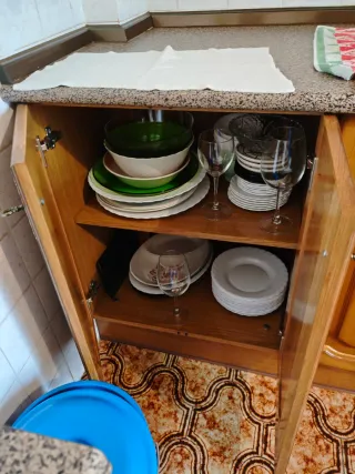 Cocina completa madera en buen estado