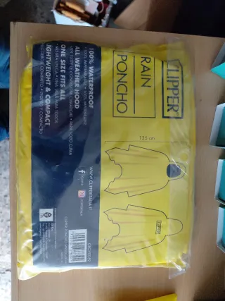Poncho Pioggia Clipper Giallo Taglia Unica